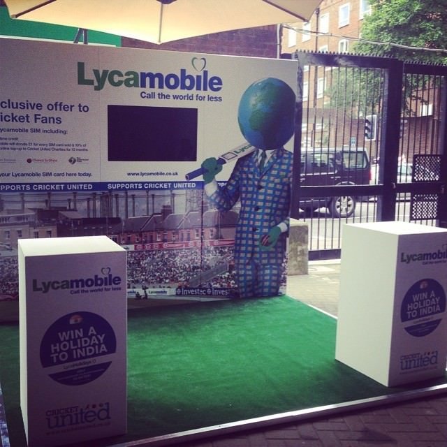 exhibition stand Lycamobile